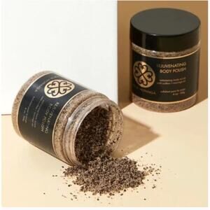 TRUE MORINGA REJUVENATING BODY POLISH -